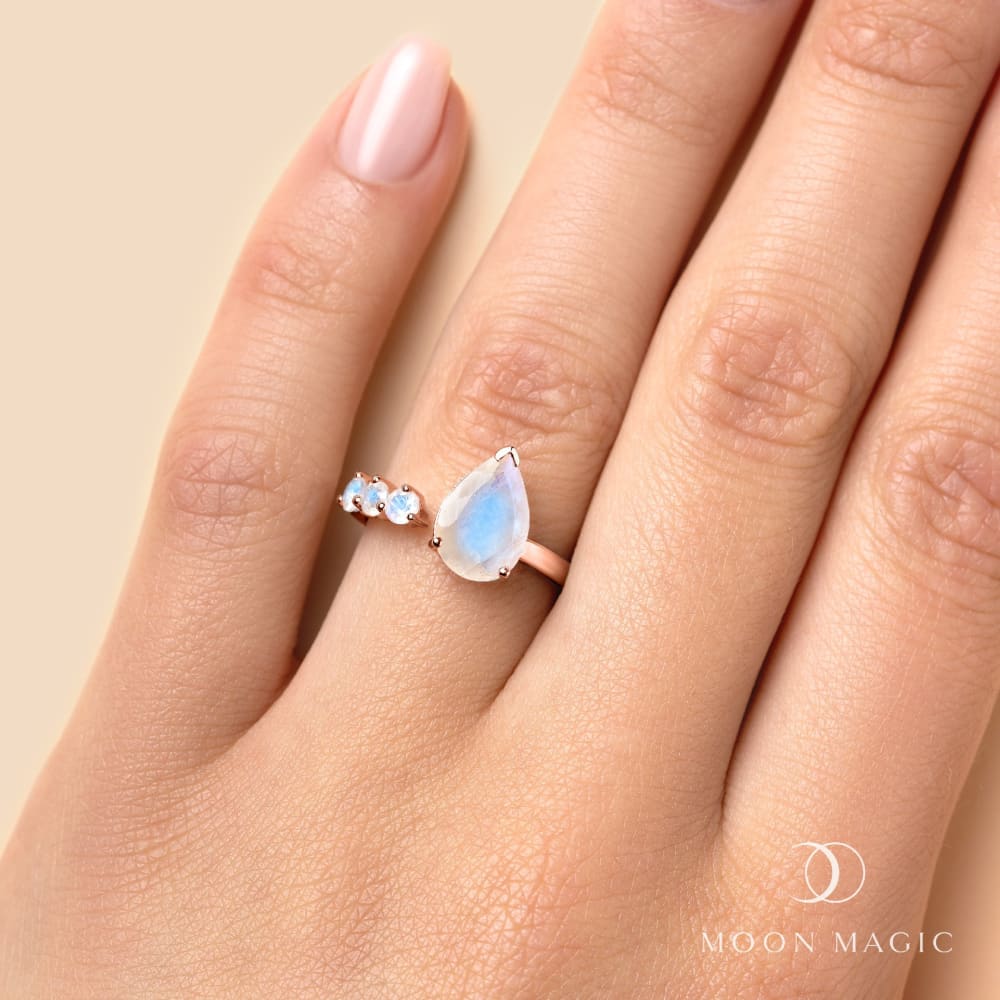 Adjustable moonstone ring - array - pre-order ring